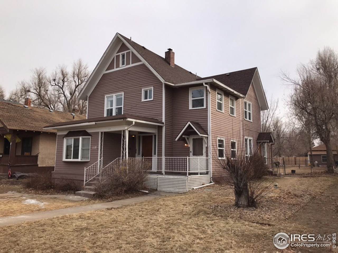 1118 11th St - Photo 1