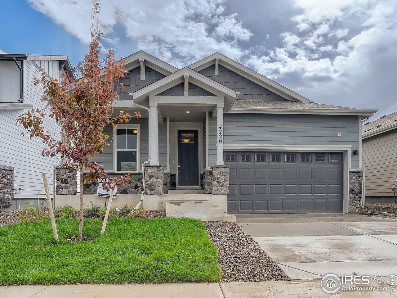 4220 Martinson Dr - Photo 1