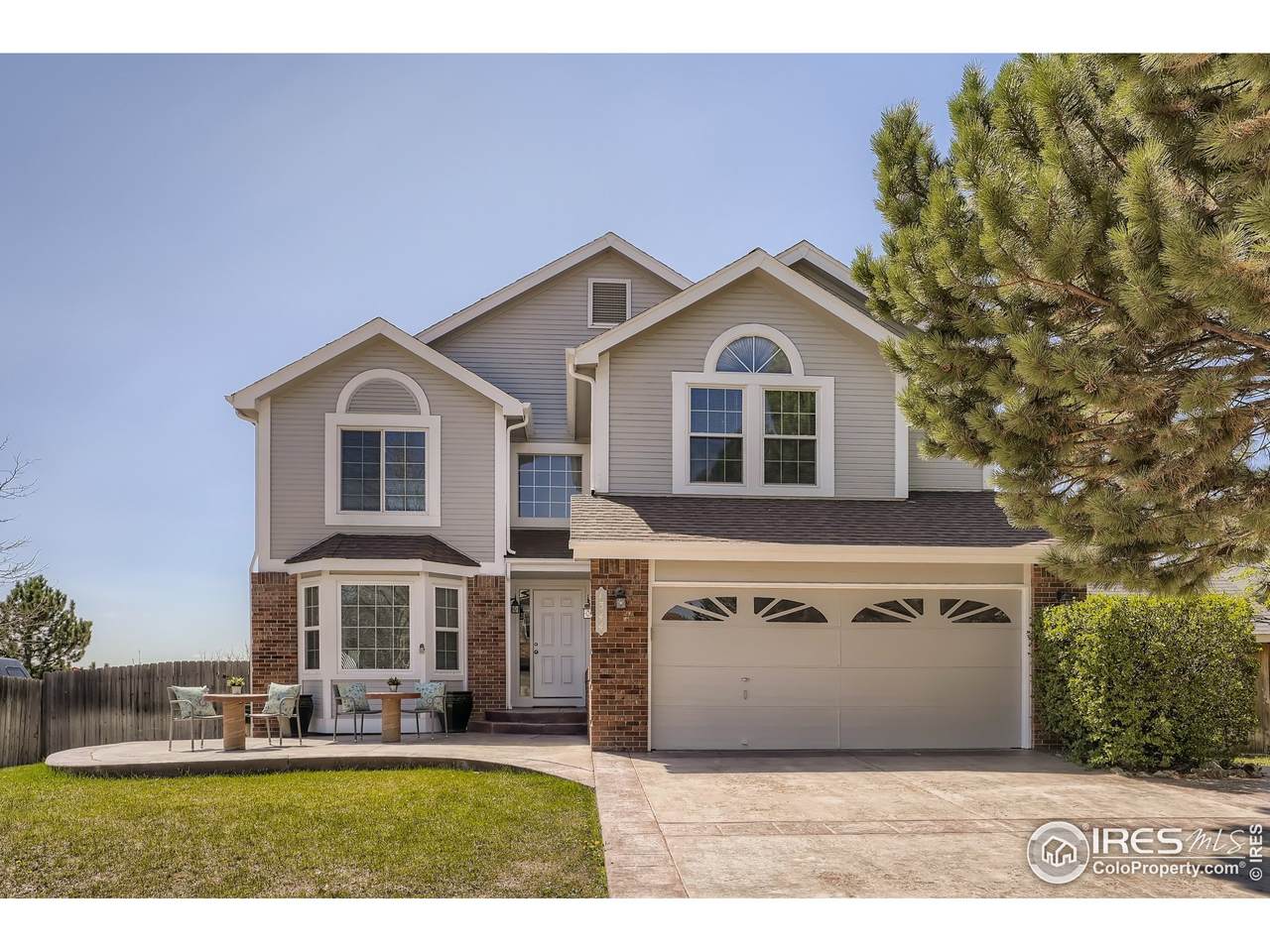 1344 Mcintosh Ave - Photo 1