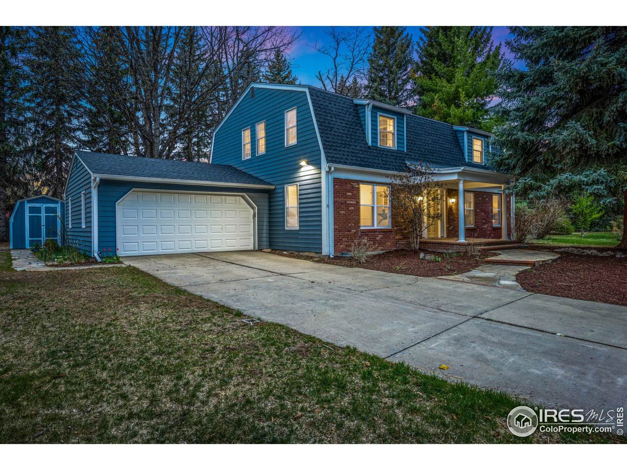 1513 Teakwood Ct - Photo 1