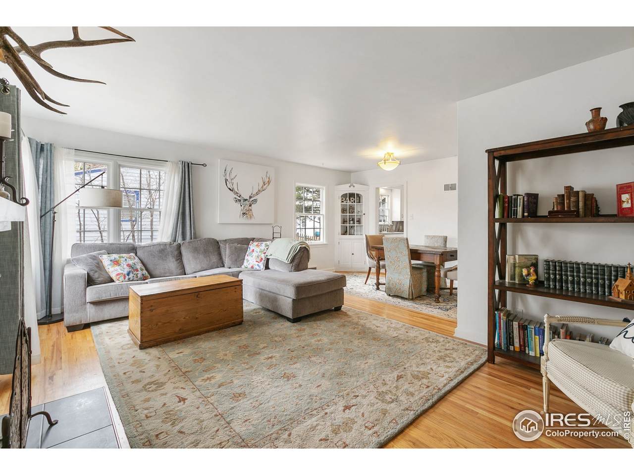 1735 Fairacre Dr - Photo 1