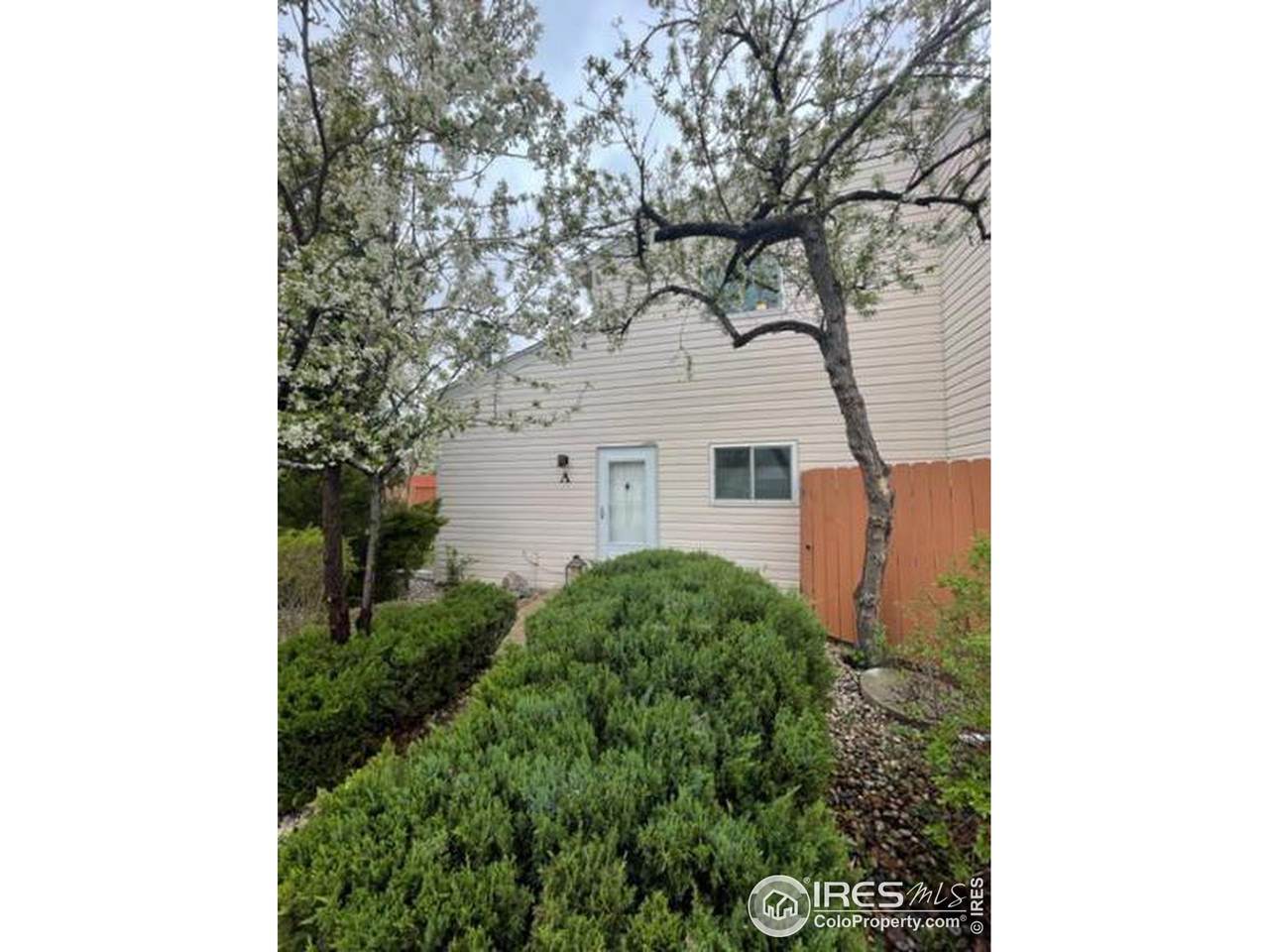 3720 Iris Ave - Photo 1