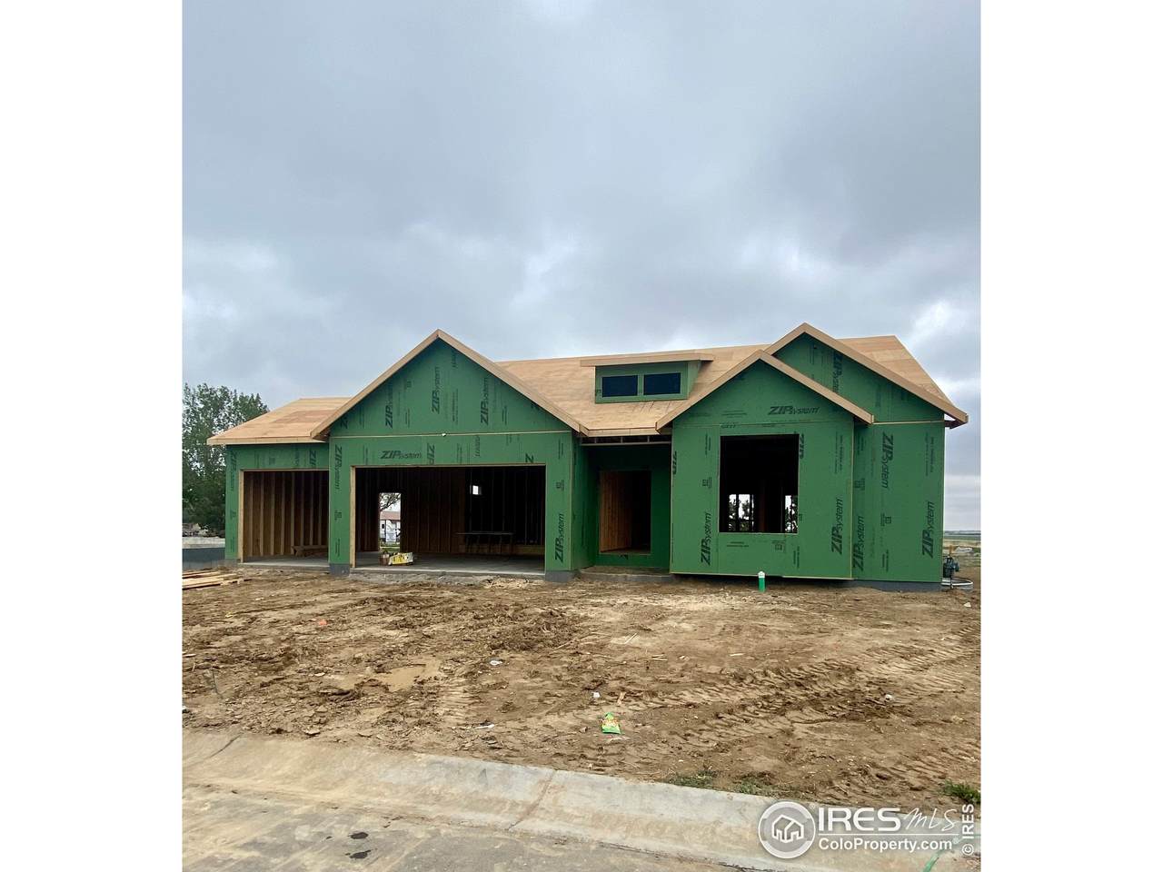 224 Cowbell Dr - Photo 1