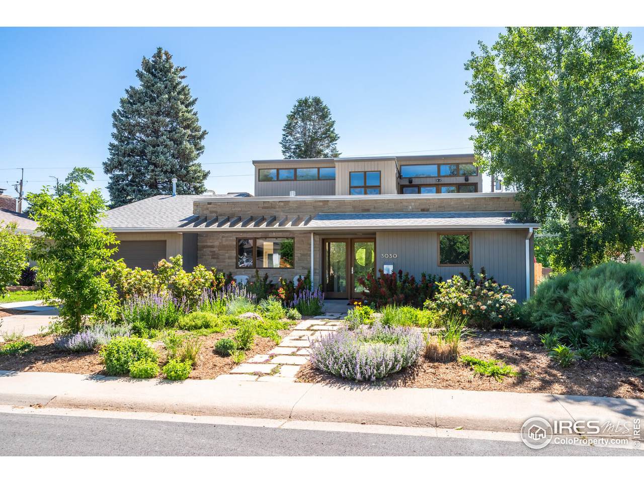 3030 18th St - Photo 1