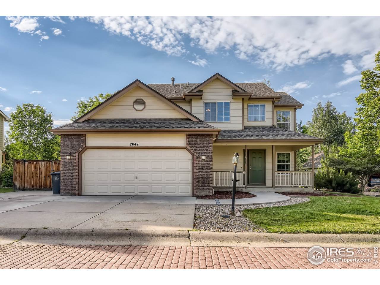 2047 Calhoun Ct - Photo 1
