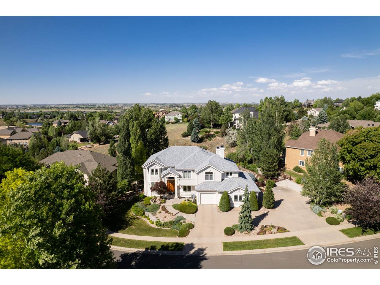 2056 Ridge West Dr - Photo 1