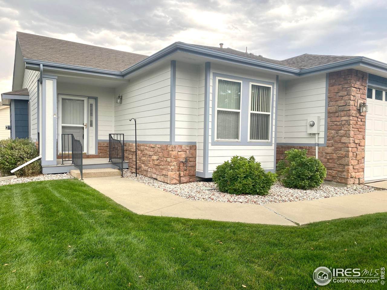 1204 Jodel Ln - Photo 1