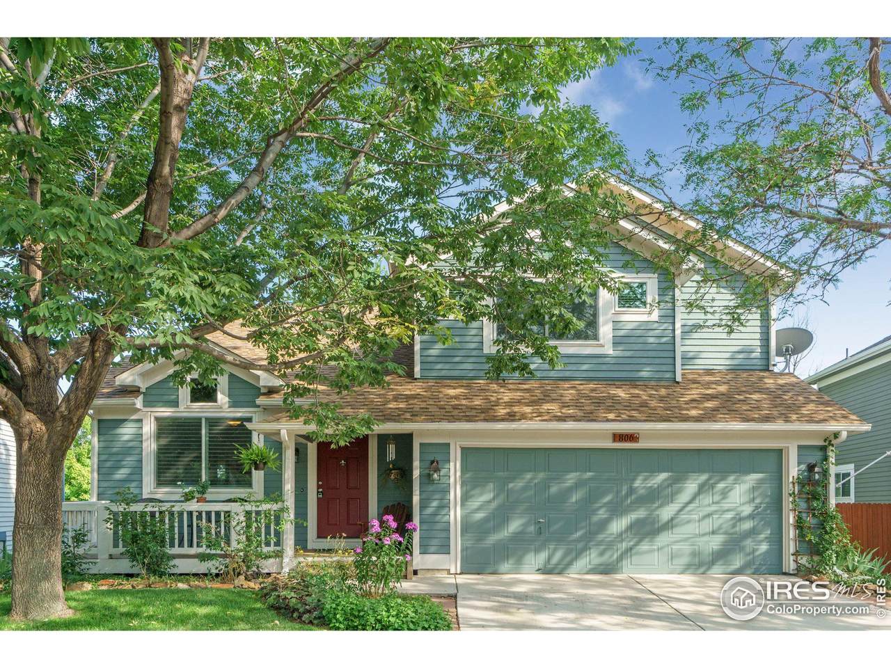 806 Owl Dr - Photo 1