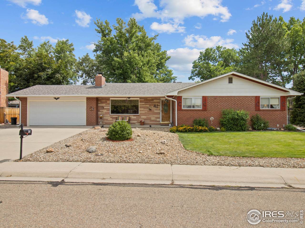 42 Princeton Cir - Photo 1