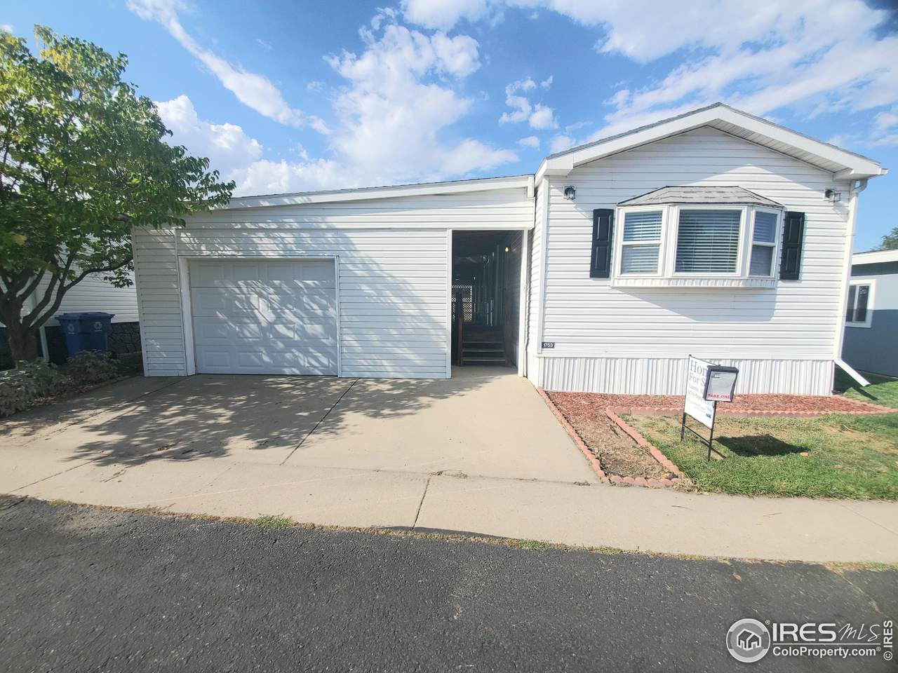 1753 Garnet St - Photo 1