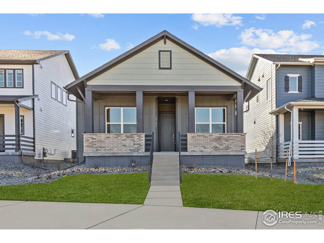 2781 Blue Iris Dr - Photo 1