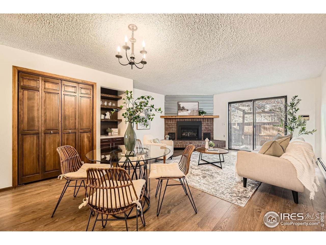 2667 Juniper Ave - Photo 1