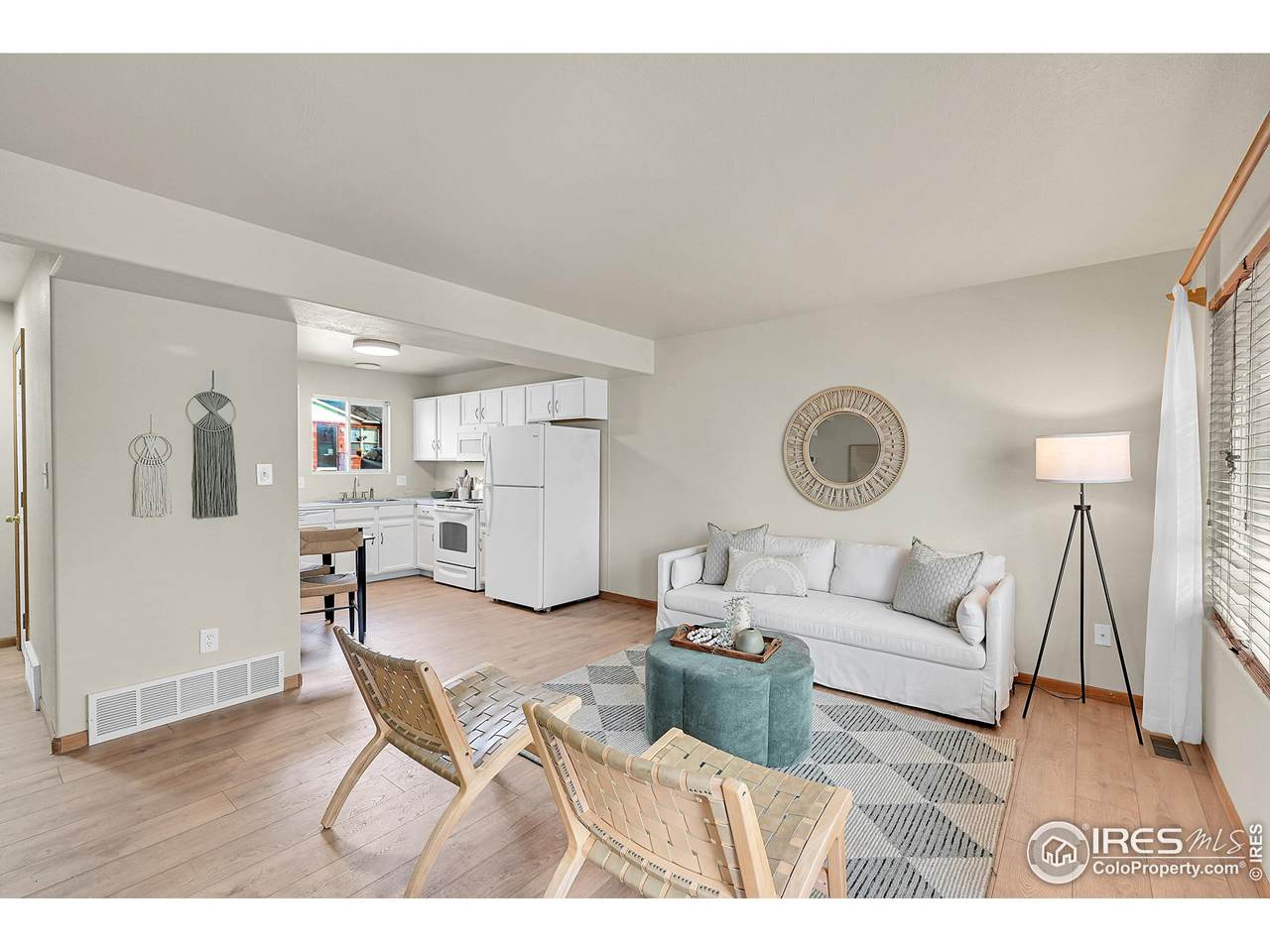 1325 Darrell Rd - Photo 1