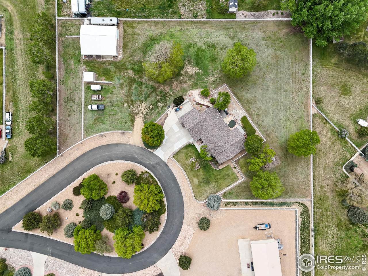 3784 Whitetail Ct - Photo 1