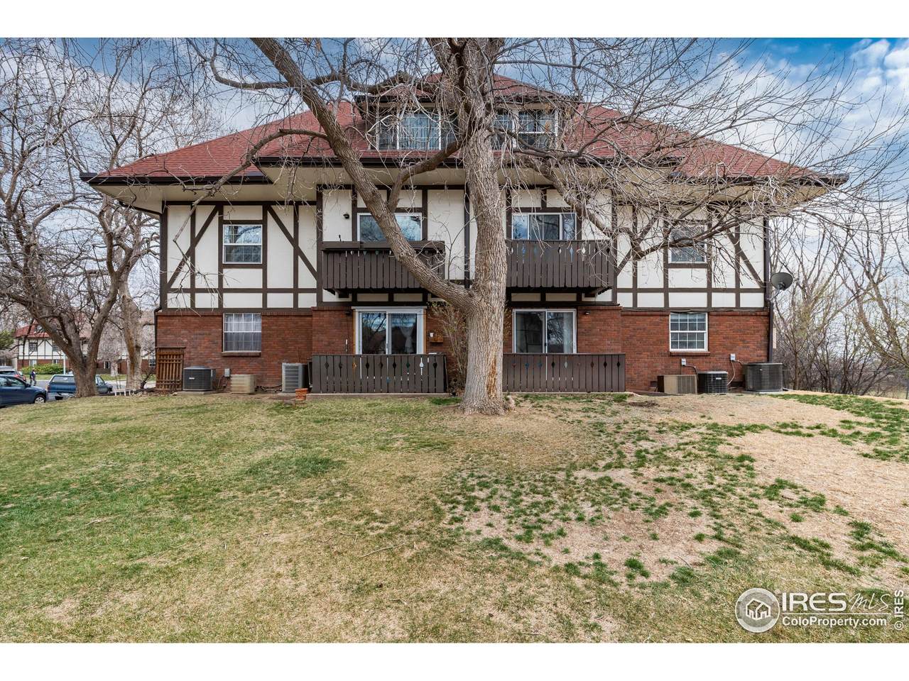 3250 Oneal Cir - Photo 1