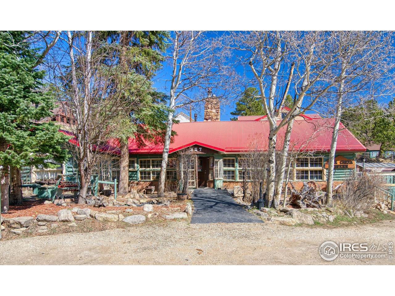 357 Highway 7 Business - Photo 1