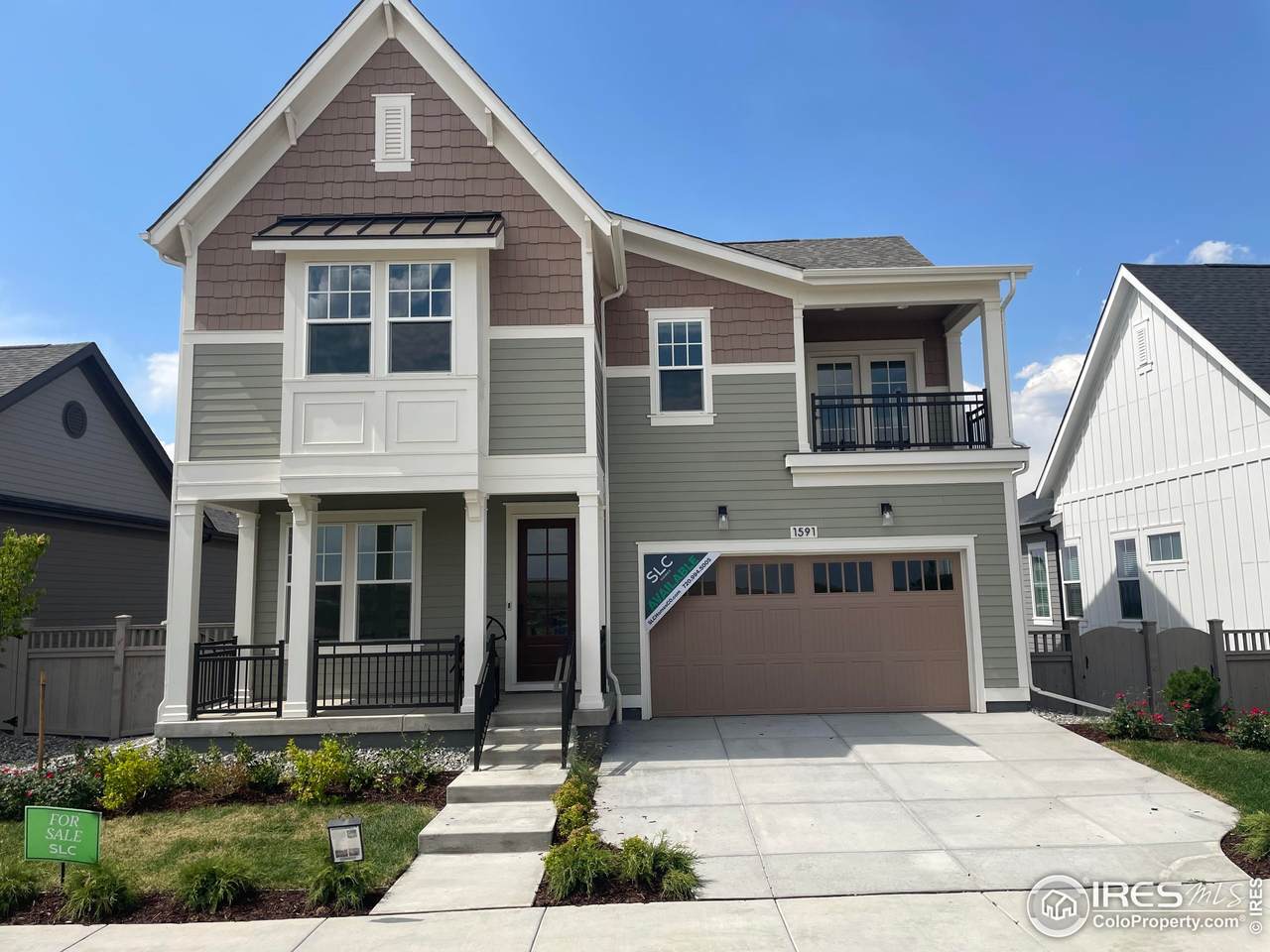 1591 Poplar Dr - Photo 1