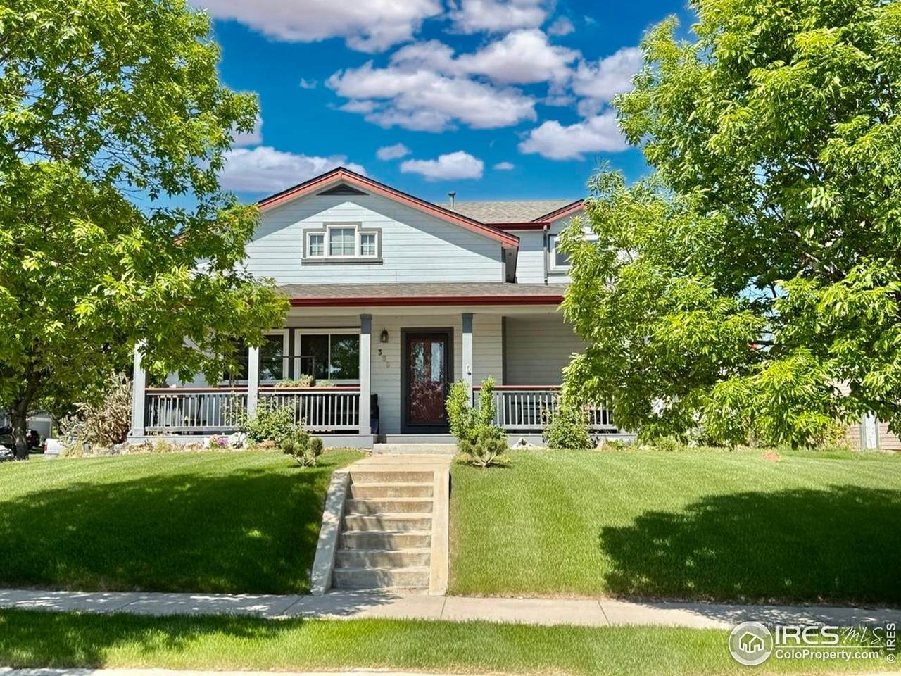 395 Longspur Dr - Photo 1