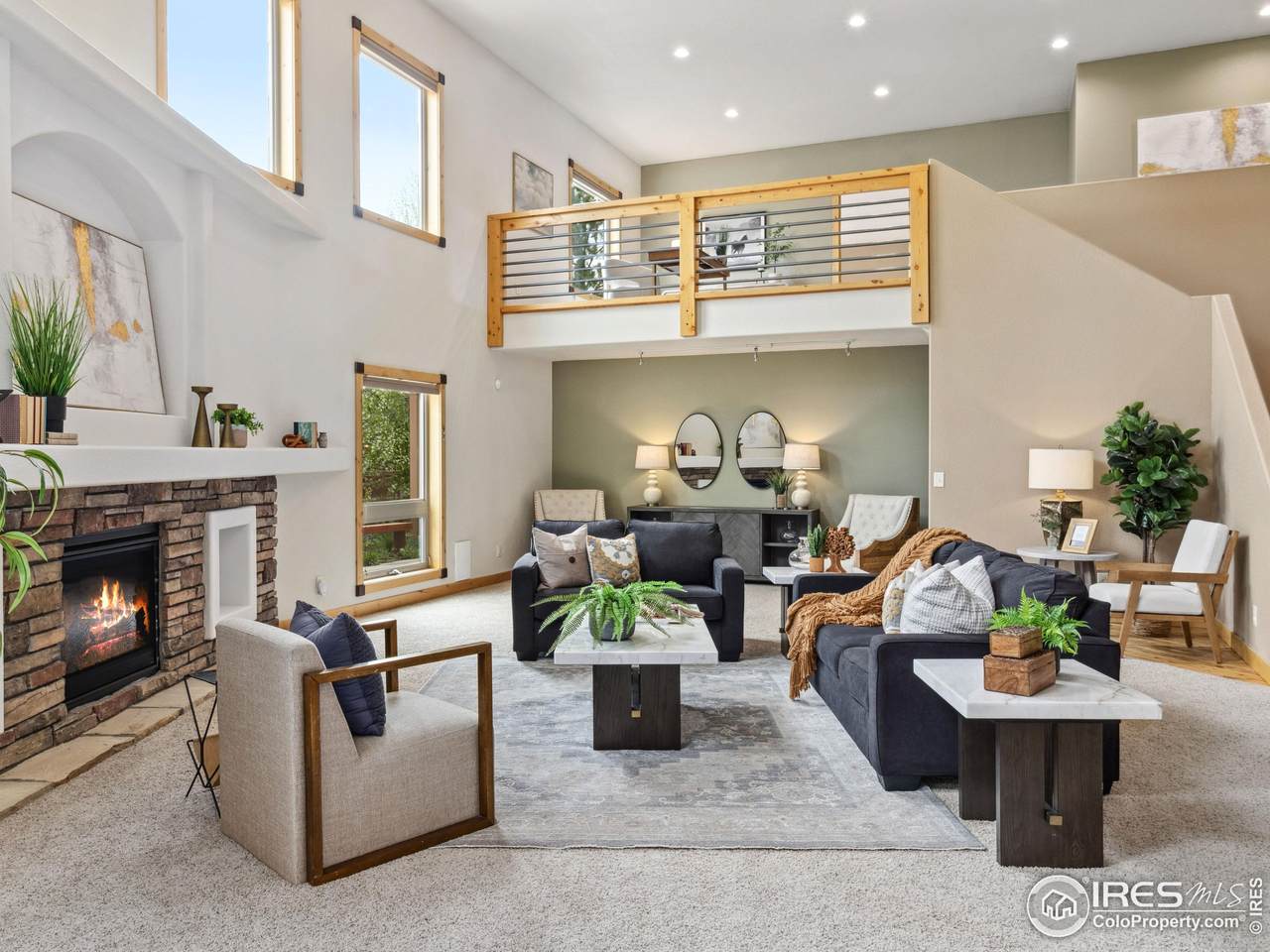 557 Grand Estates Dr - Photo 1
