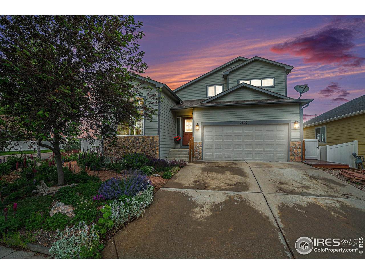 2502 Ballard Ln - Photo 1