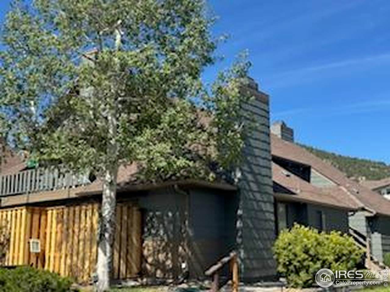 1010 Saint Vrain Ave - Photo 1