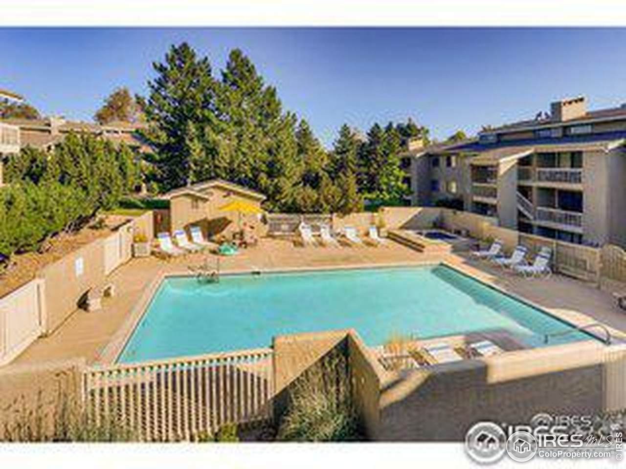 20 Boulder Cir - Photo 1