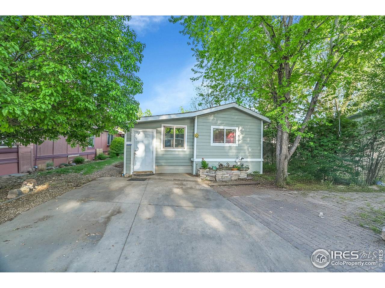 2500 Harmony Rd - Photo 1