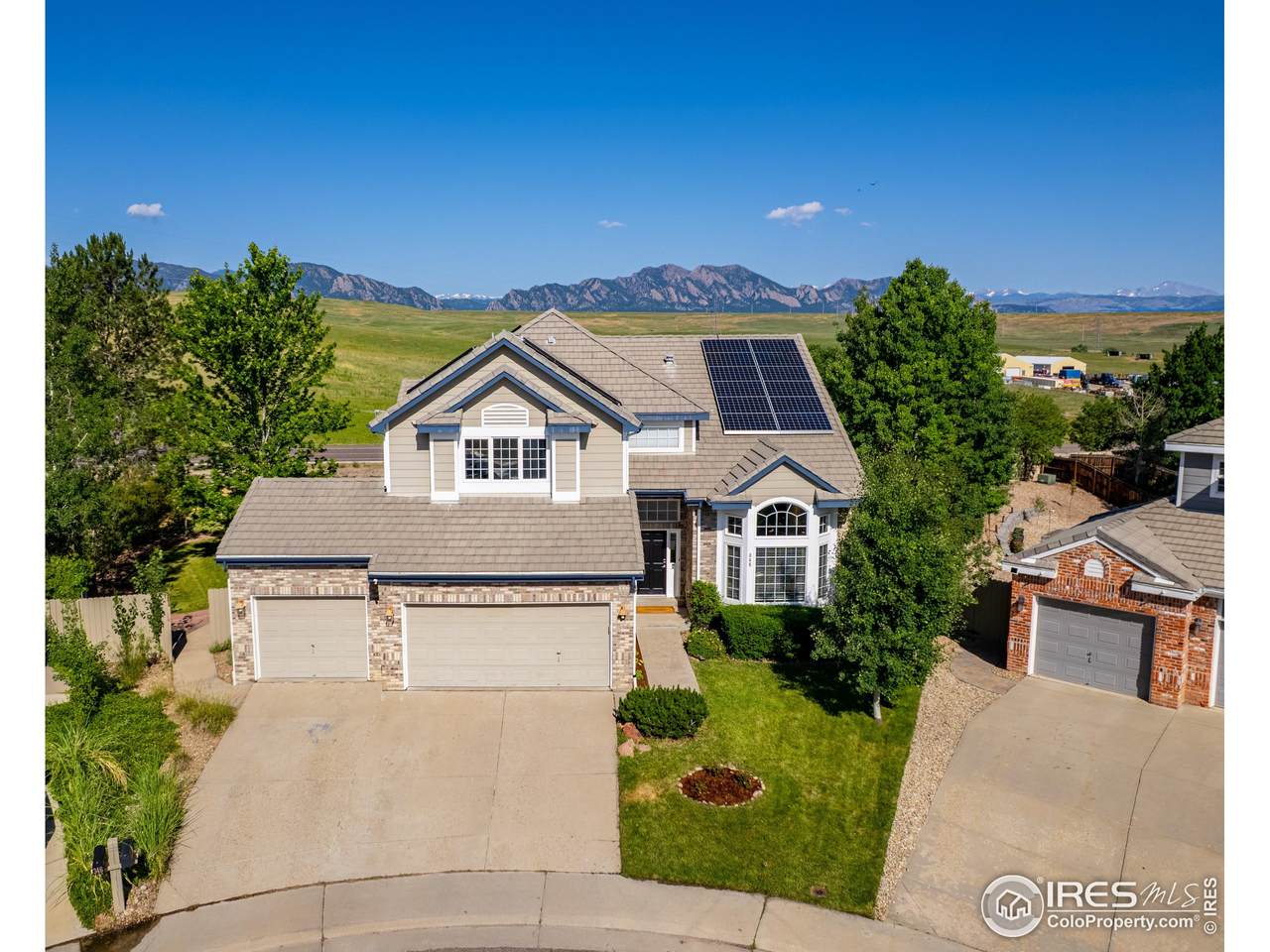 345 Onyx Way - Photo 1