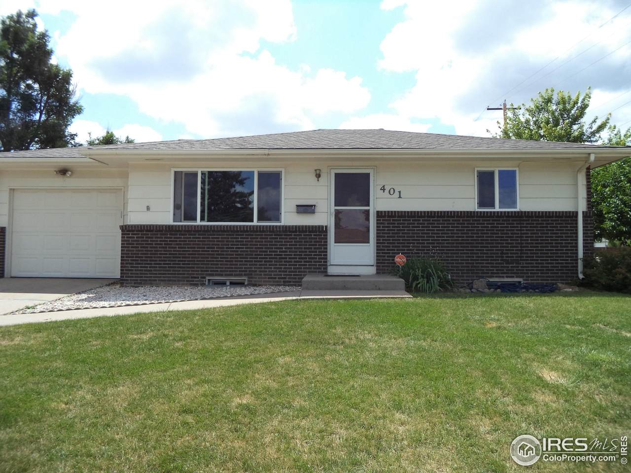 401 31st Ave - Photo 1