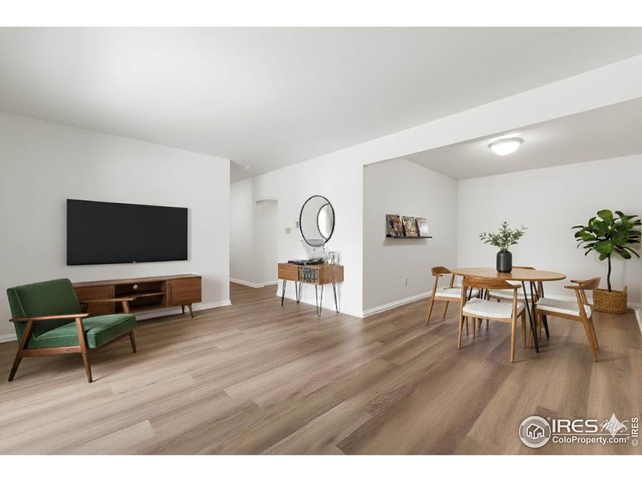 705 Drake Rd - Photo 1