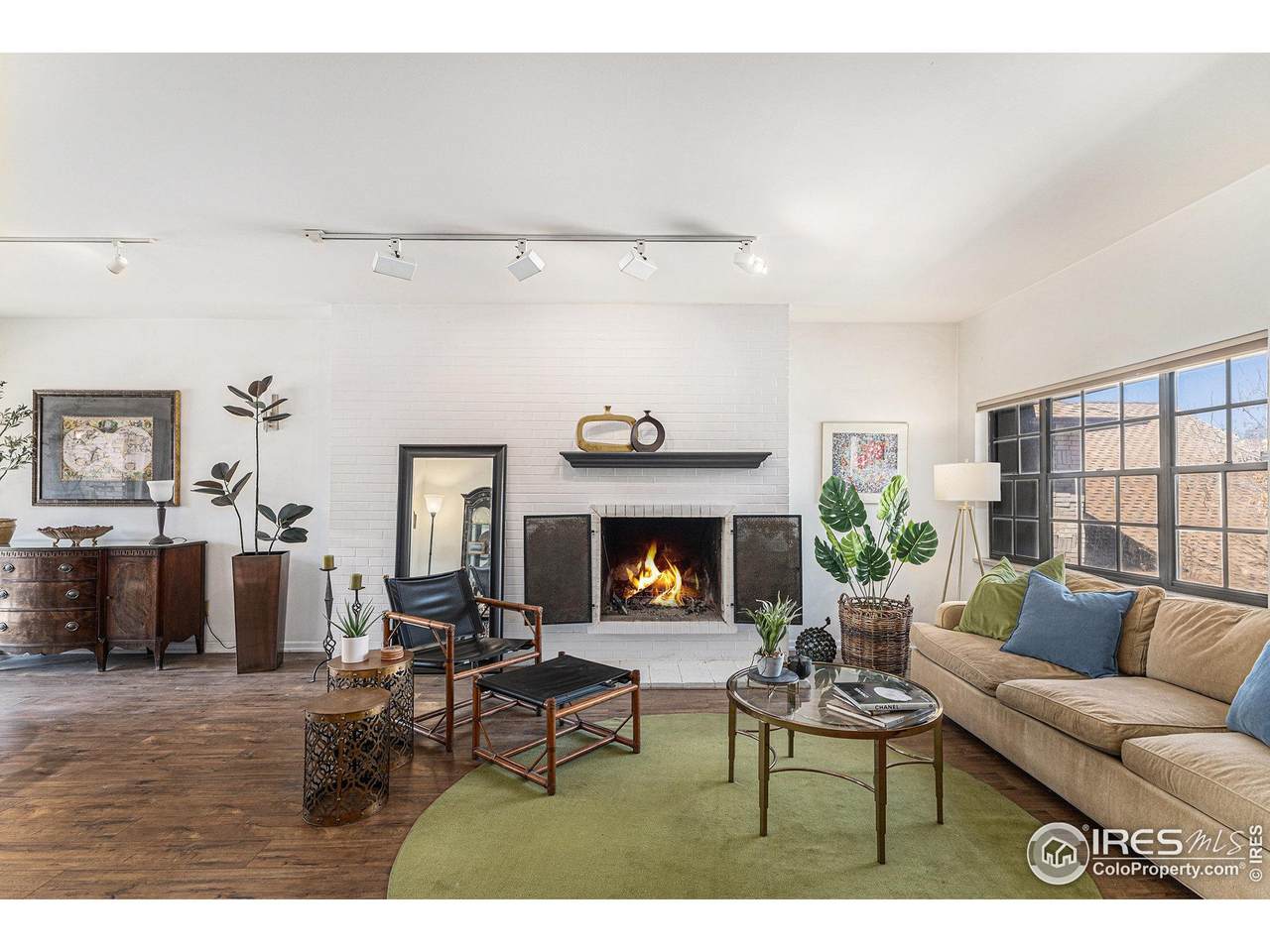 7250 Eastmoor Dr - Photo 1