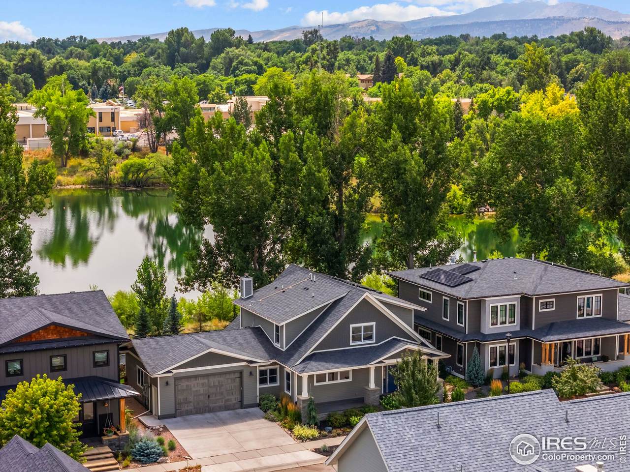 717 Peregoy Farms Way - Photo 1