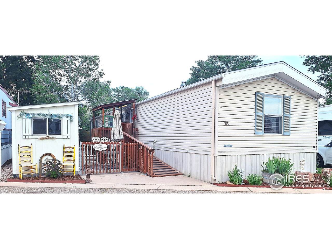 301 Spaulding Ln - Photo 1