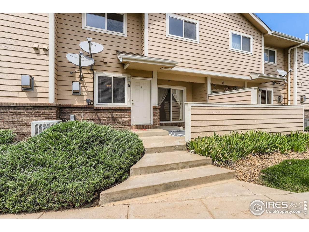 1601 Great Western Dr - Photo 1