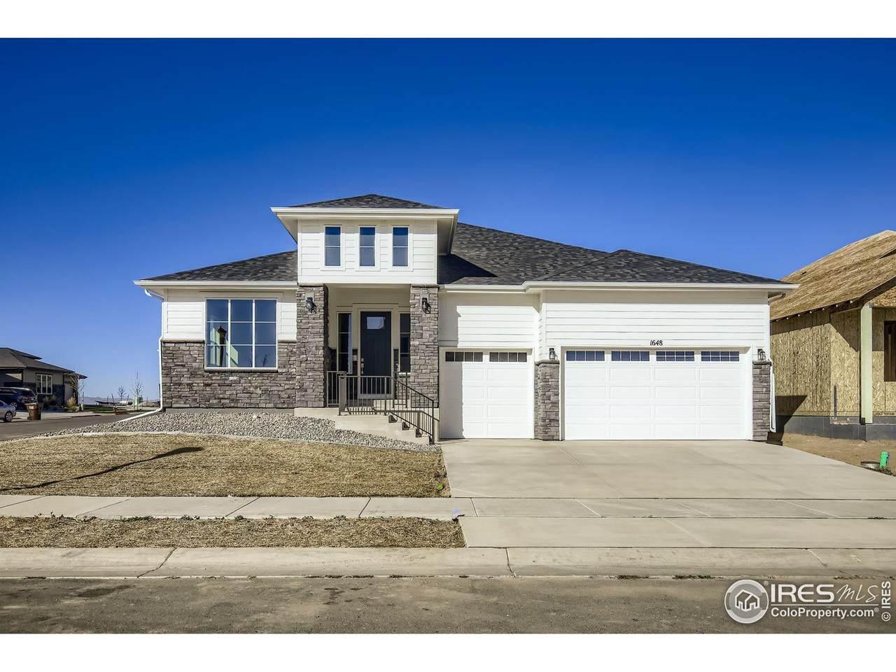 1648 Sundown Run Dr - Photo 1