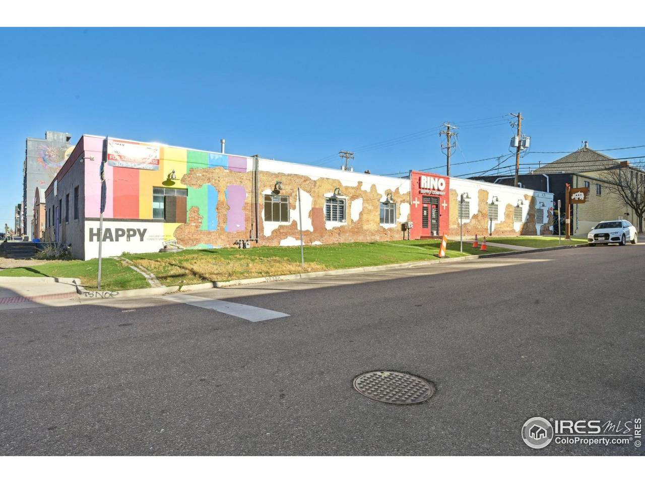 3100 Blake St - Photo 1