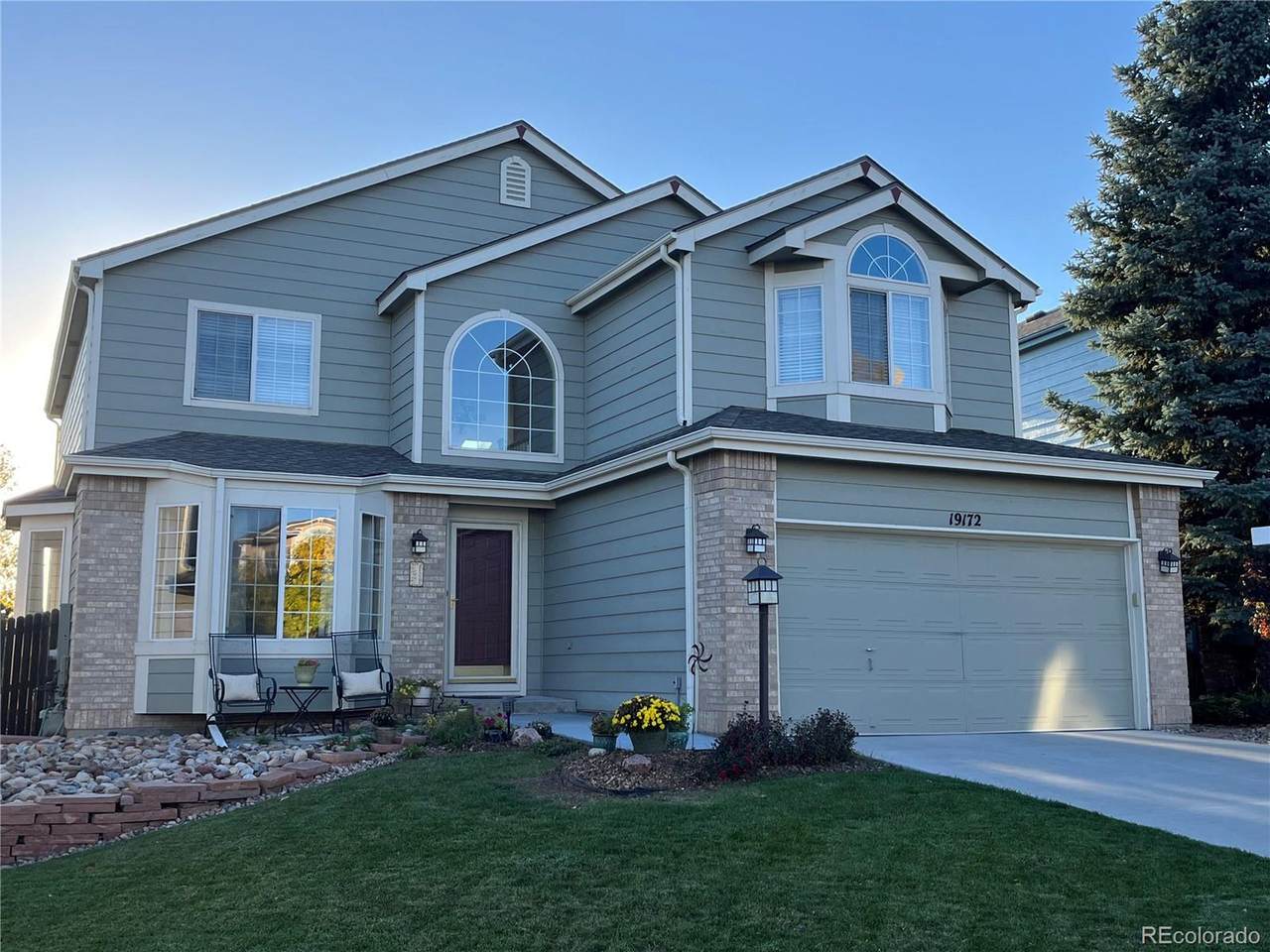 19172 Crestridge Cir - Photo 1