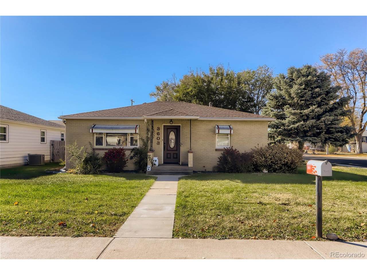 3603 Empire St - Photo 1
