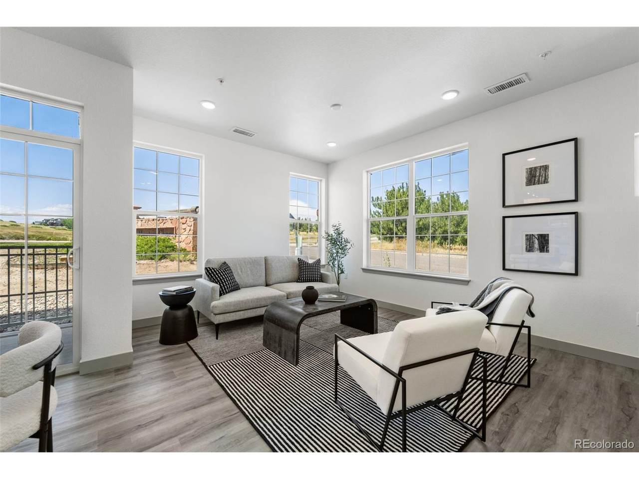 18633 Stroh Rd - Photo 1