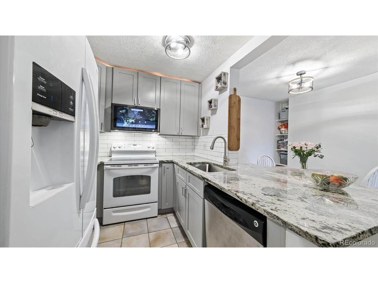 2281 Vaughn Way - Photo 1