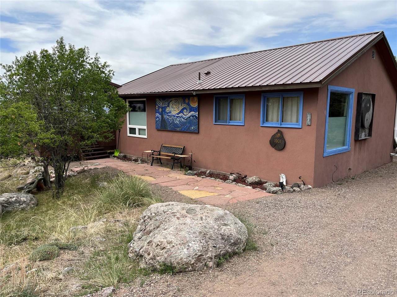 1001 Badger Rd - Photo 1