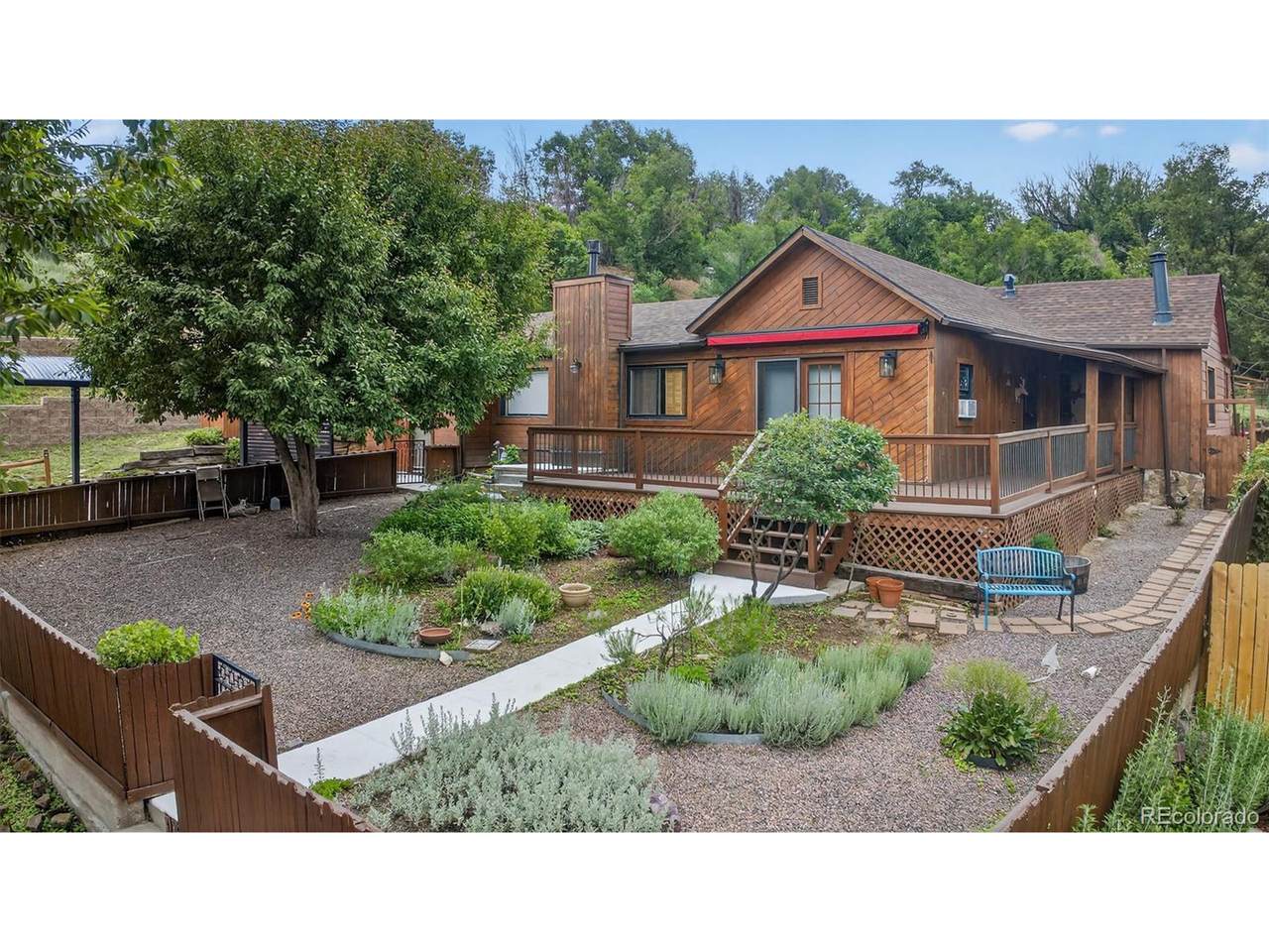 133 13th St - Photo 1