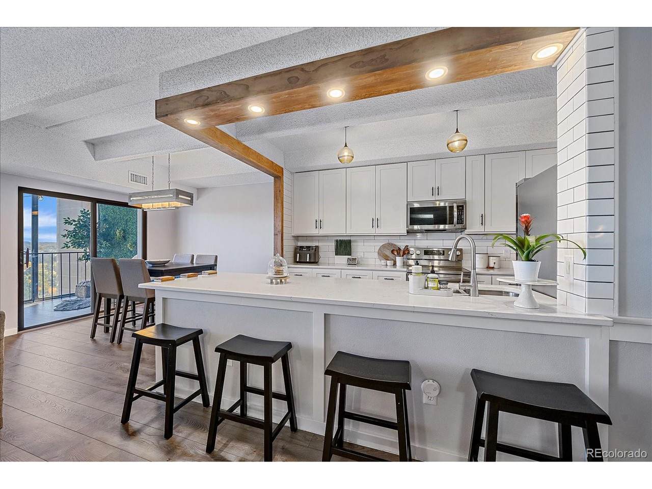 7865 Mississippi Ave - Photo 1