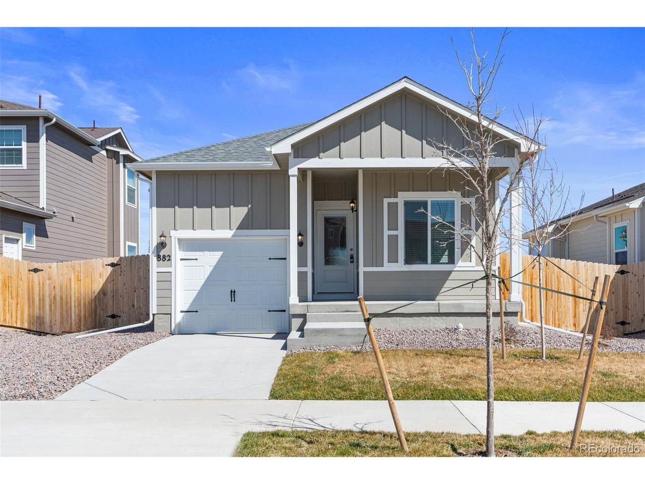 882 Sawdust Dr - Photo 1
