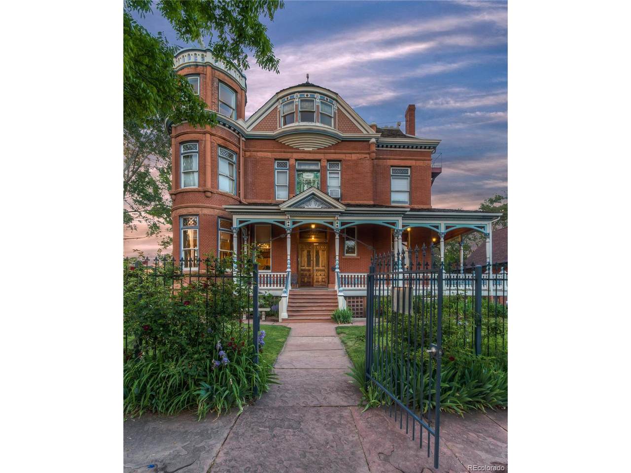 2555 37th Ave - Photo 1