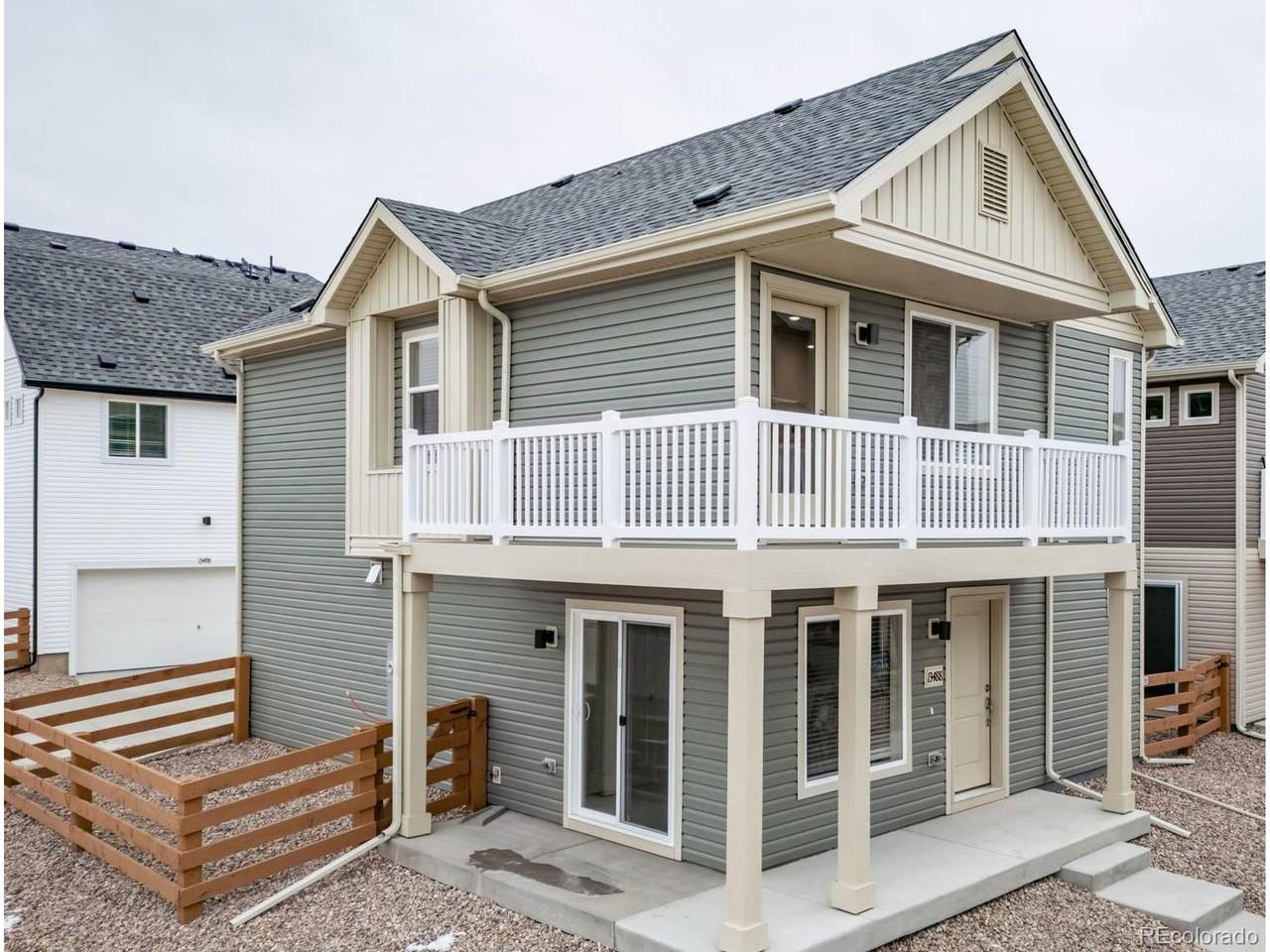 13615 103rd Ave - Photo 1