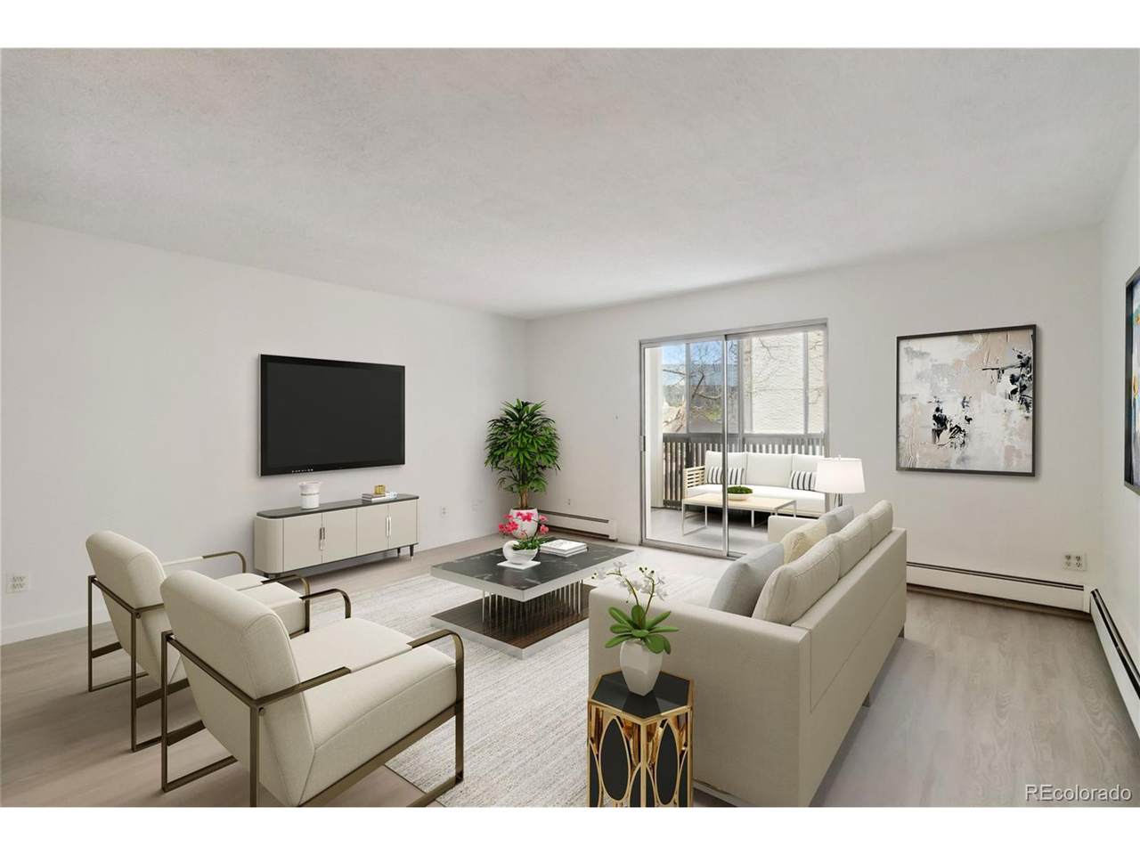 3470 Poplar St - Photo 1