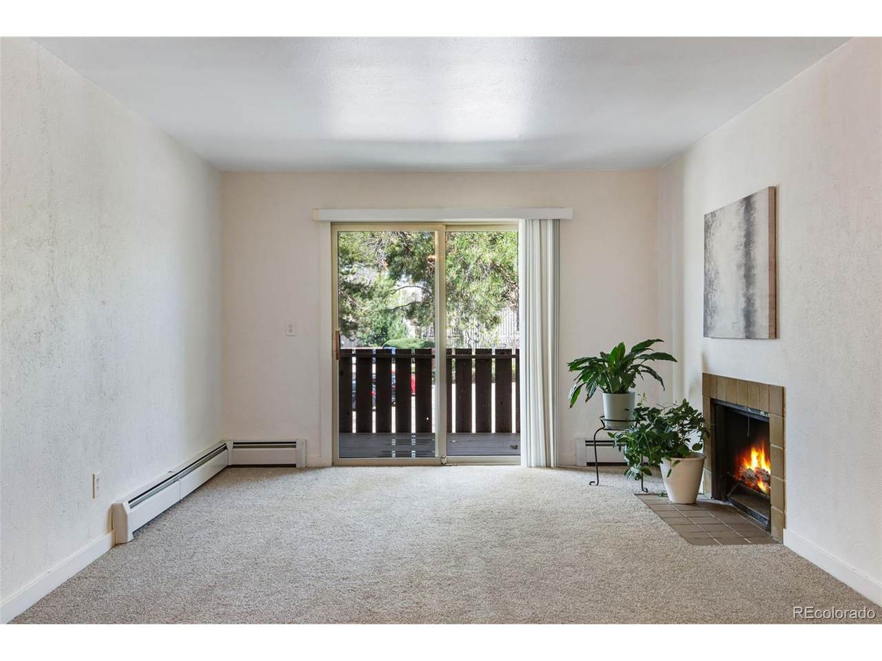 8050 Niwot Rd - Photo 1