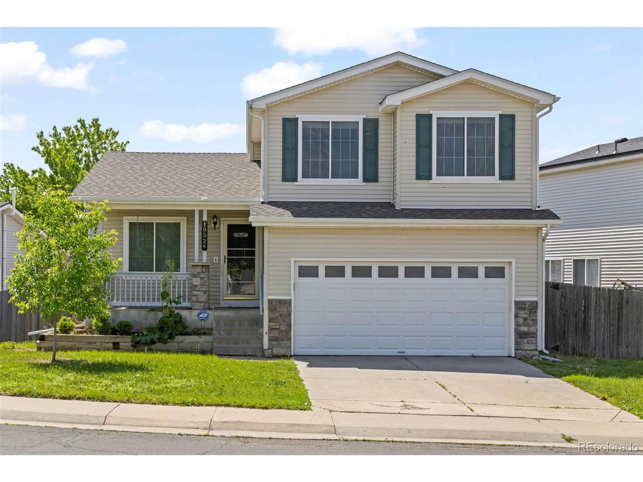 19524 Montview Dr - Photo 1