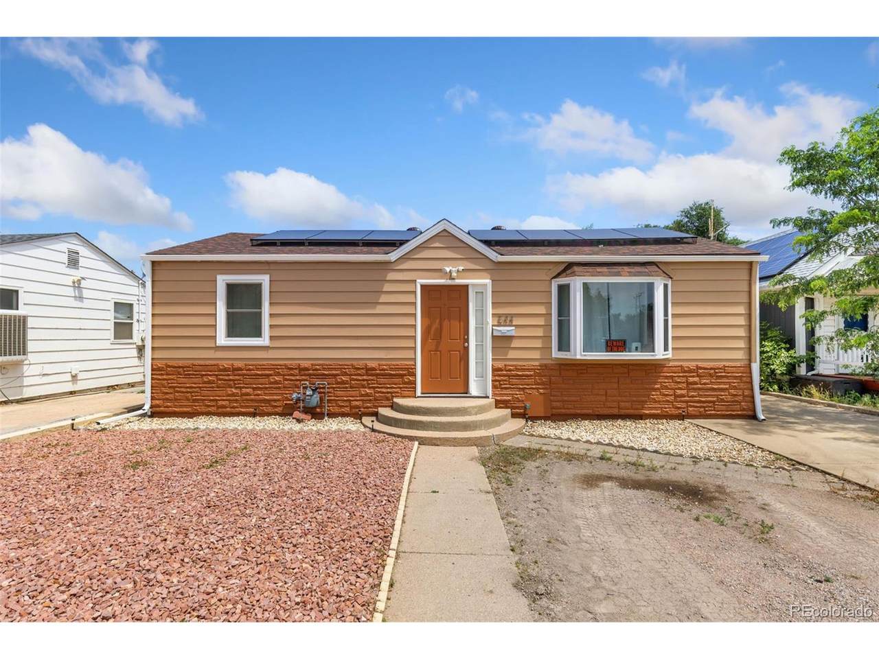 544 3rd Ave - Photo 1